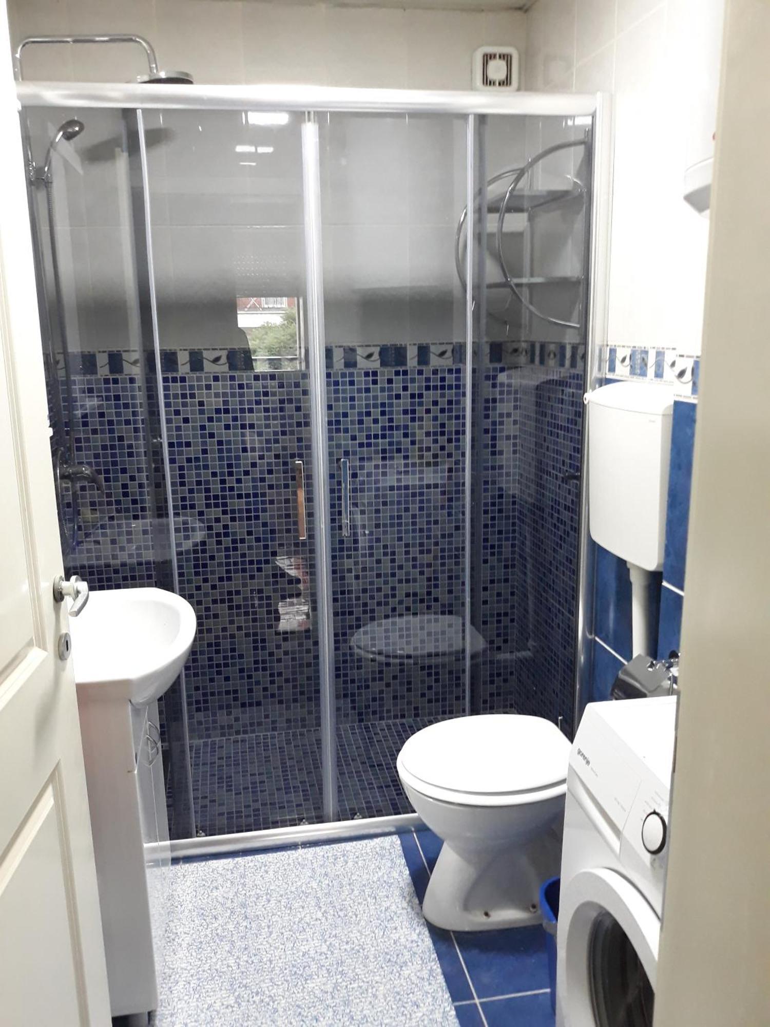 Apartment Azzuro 2 Нови Сад Екстериор снимка